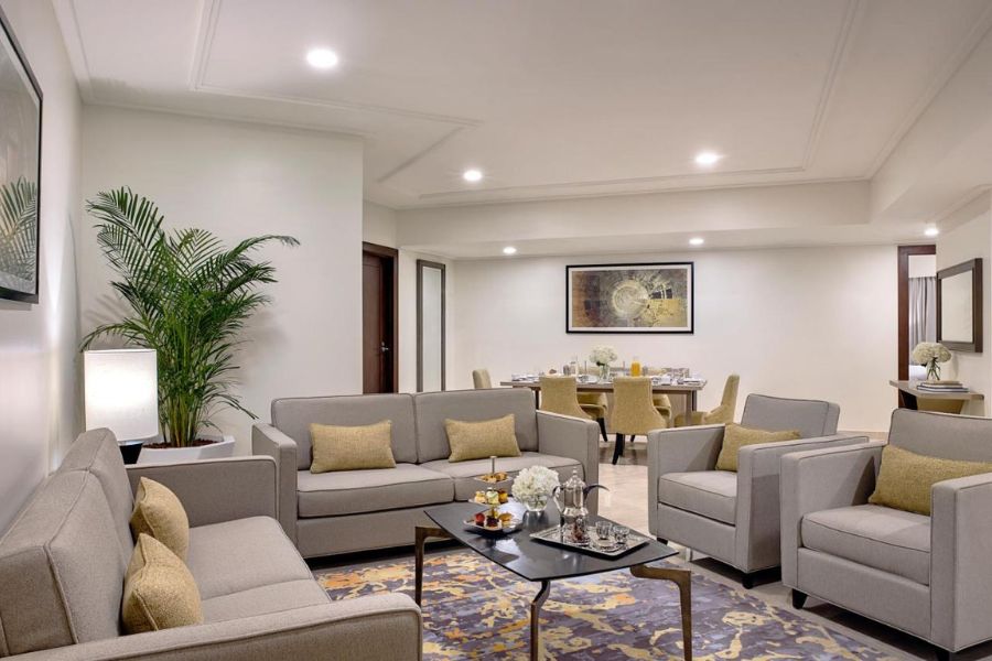 مرافق فندق جميرا