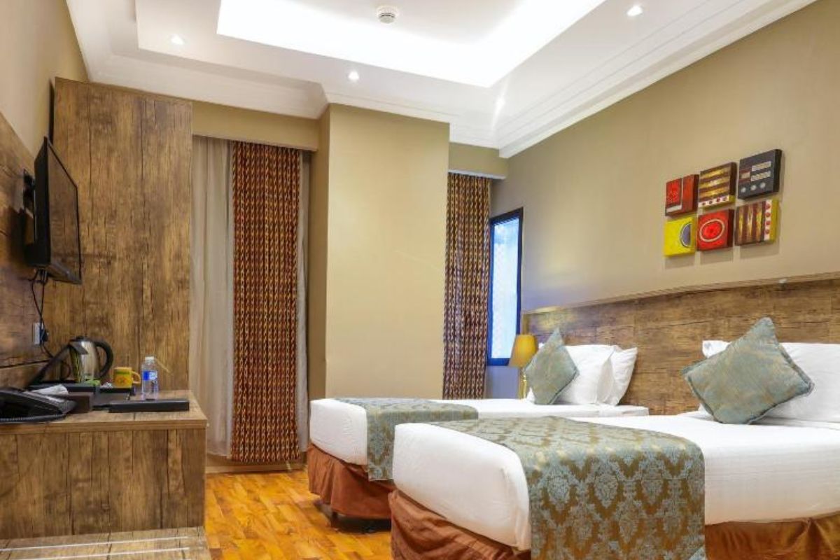 فندق الأنصار جولدن توليب